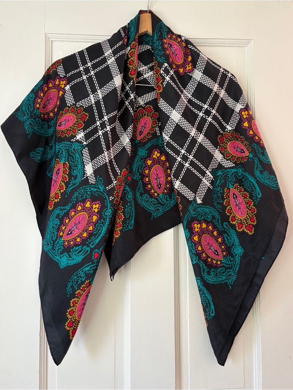 Diane Von Furstenberg Vintage Silk Scarf - Picture 11 of 11
